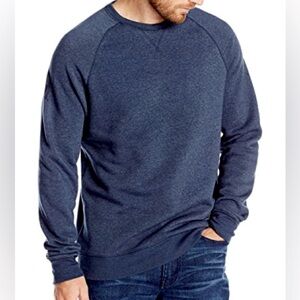 Levi’s Navy Blue Crewneck